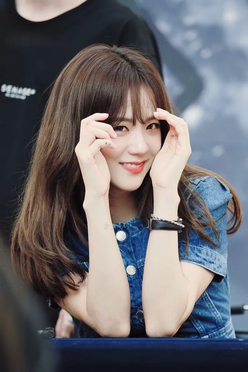 Ảnh blackpink meme siêu ngộ nghĩnh cho tín đồ K-pop.