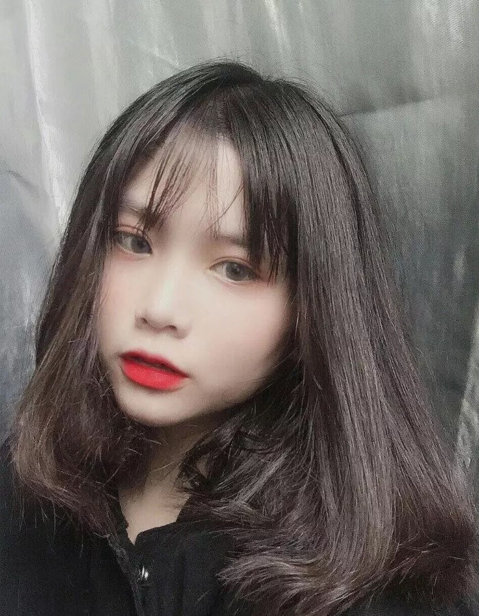 Ảnh k9 nữ, xinh đẹp và đầy sức sống.