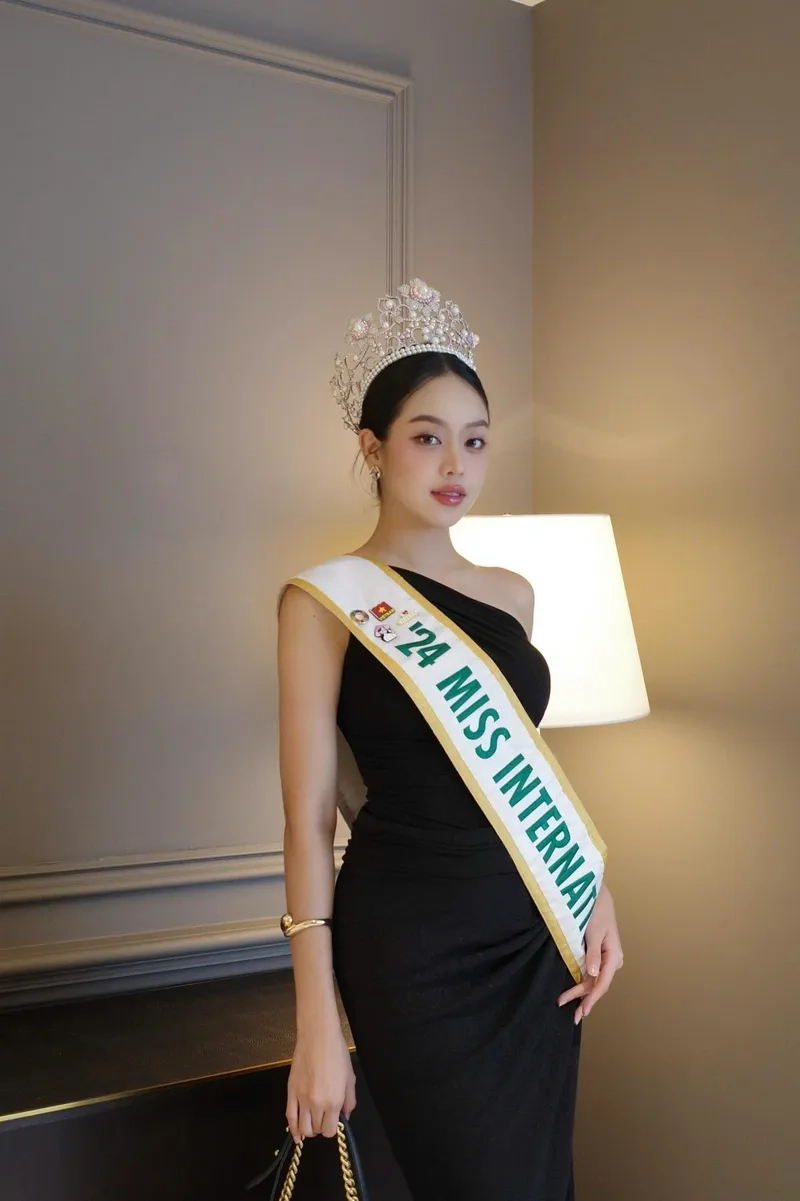 Huỳnh Thị Thanh Thủy Hoa hậu Việt Nam 2022 ghi dấu ấn đáng nhớ