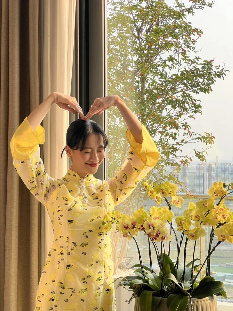 Phương Khánh khoe phong cách quyến rũ trong bộ ảnh mới