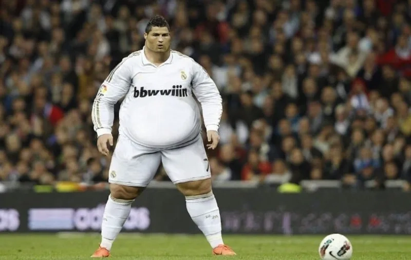 Ronaldo meme Messi tạo ra những khoảnh khắc vui nhộn, lôi cuốn người xem.