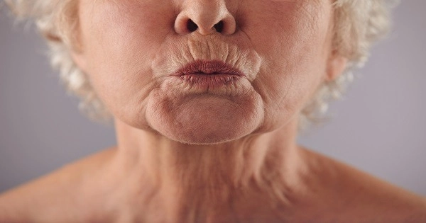Tướng người hay mím môi đoán vận mệnh sướng hay khổ